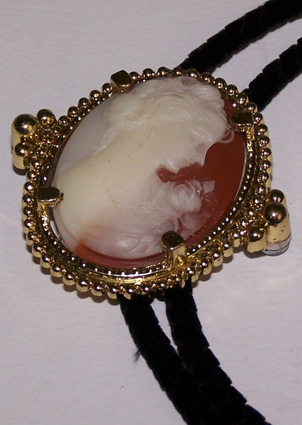 Bolo Bola Tie with White on Carnelian Tan Cameo