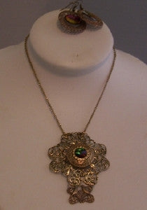 Antique Brass with Volcano Crystal Focal Necklace Set