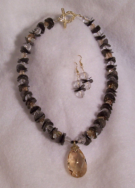 Golden Shadow Large Drop on Choker