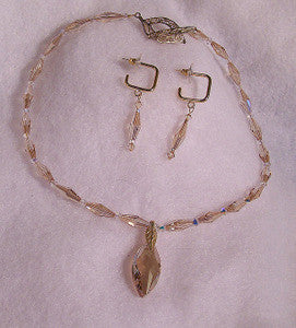 Golden Shadow Drop Necklace Set