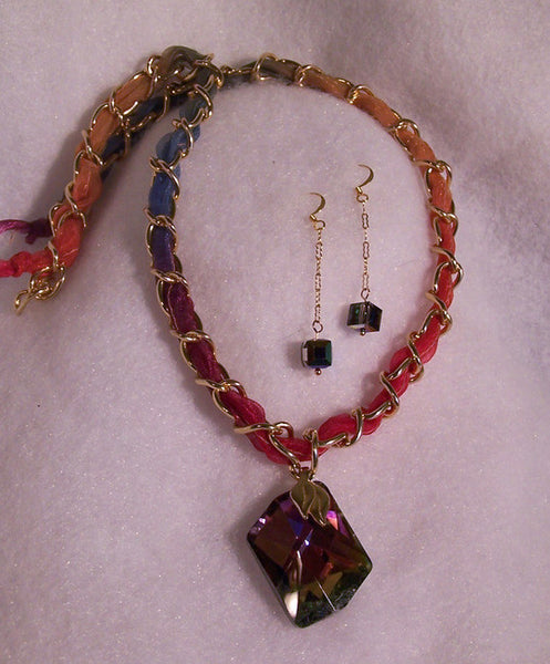 Rainbow Pendant Necklace Set
