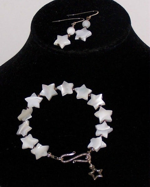 White Mother-of-Pearl Stars Bracelet Set