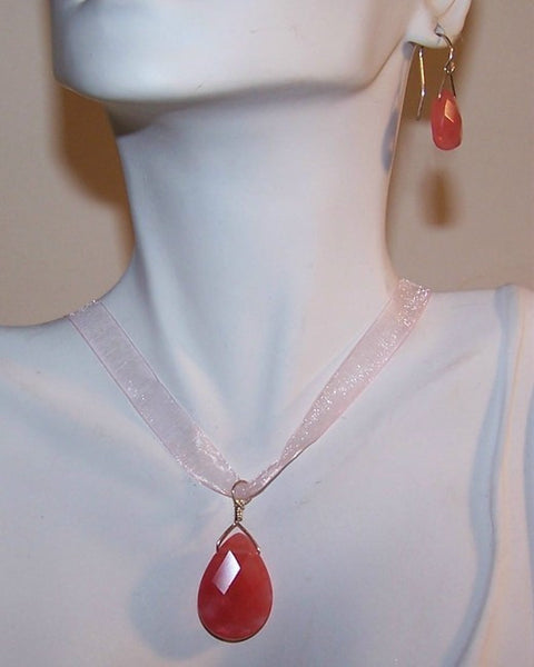 Cherry Quartz Pendant Set