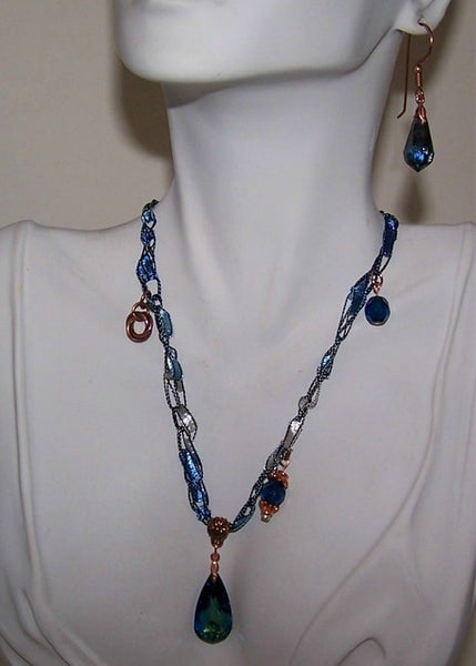 Bermuda Blue Crystal on Trellice Yarn Necklace Set