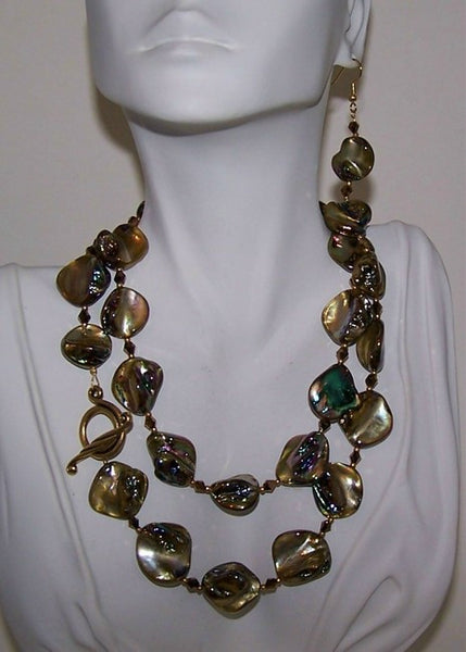 Golden Seashells Necklace Set