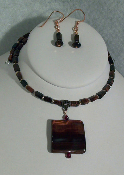 Red Tigereye Necklace Set on Memory Wire