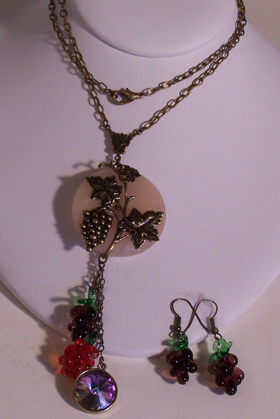 Grapevine (ab) Pendant Set with Rose Quartz, Grape Bunches and Crystal