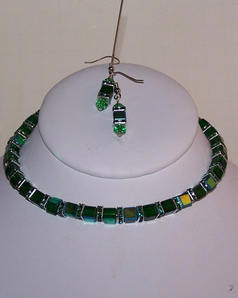 Emerald Crystal Cubes Choker Set