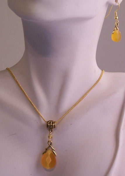 Yellow Catseye Pendant Set