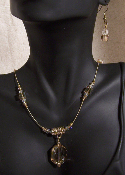 Golden Shadow Geomemetric Necklace Set