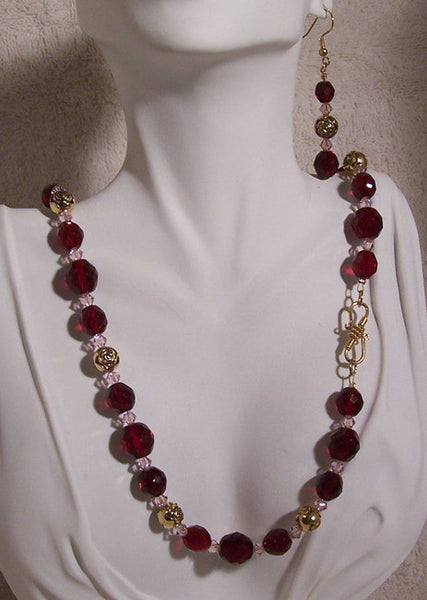 Garnet Crystal with Pink and Gold Necklace Set