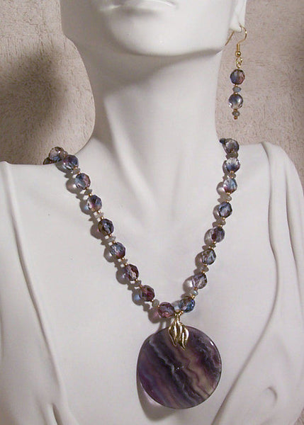 Round Fluorite Pendant Set