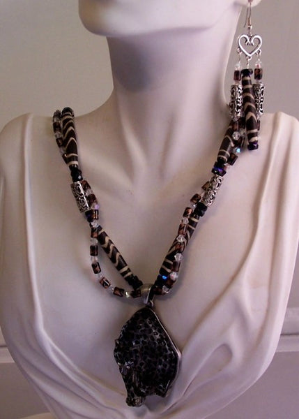 Snow Leopard Jewelry Set