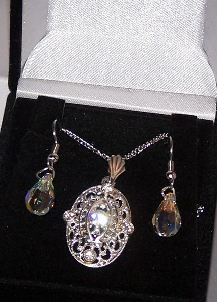 Silver Filigree Pedant and Earring Set