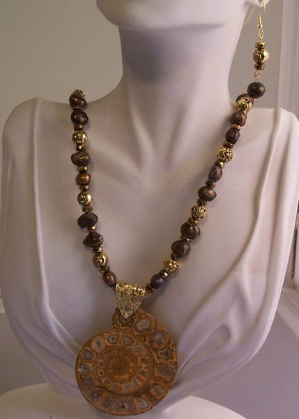 Ammonite Pendant with Fresh Water Pearls Necklace Set